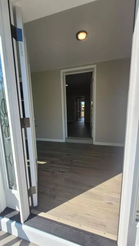 758 Hayes St, Gary, IN 46404 photo 5