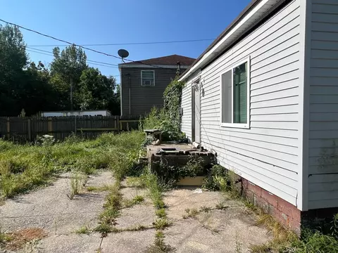3009 Gerry St, Gary, IN 46406 photo 5