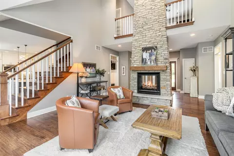 1165 Mary Ellen Ct, Crown Point, IN 46307 photo 8