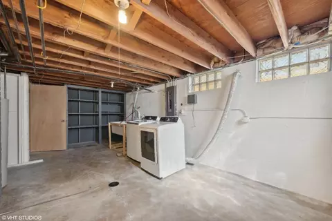 6555 Birch Pl, Gary, IN 46403 photo 19
