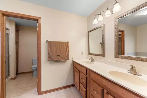 10208 New Devon St, Munster, IN 46321 photo 18