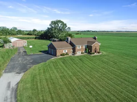 15295 Hancock St, Hebron, IN 46341 photo 2
