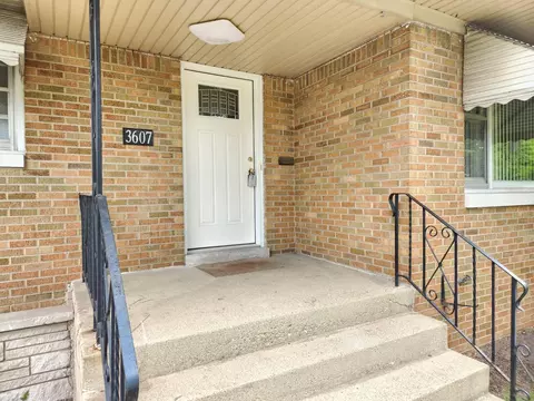 3607 Monroe St, Gary, IN 46408 photo 2