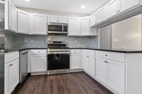 1345 N Dwiggins St, Griffith, IN 46319 photo 11