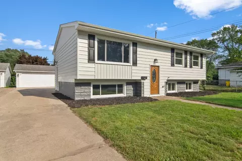 1345 N Dwiggins St, Griffith, IN 46319 photo 2