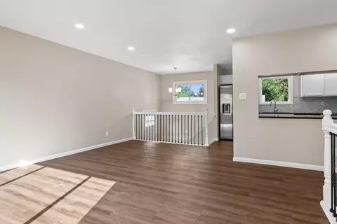 1345 N Dwiggins St, Griffith, IN 46319 photo 7