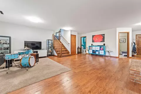 631 N Rueth Dr, Griffith, IN 46319 photo 19