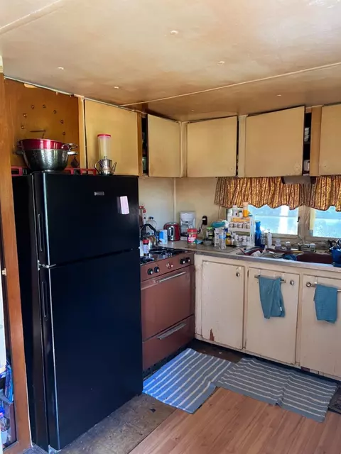 3064 E 1200, Thayer, IN 46381 photo 6