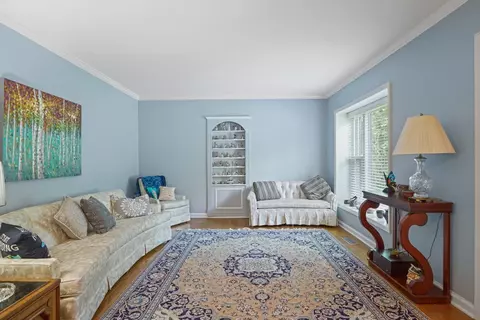 52034 Hickory Rd, Granger, IN 46530 photo 5