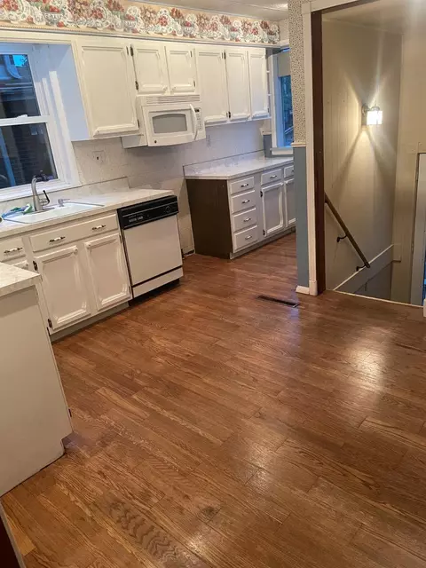 1946 Davis Ave, Whiting, IN 46394 photo 3