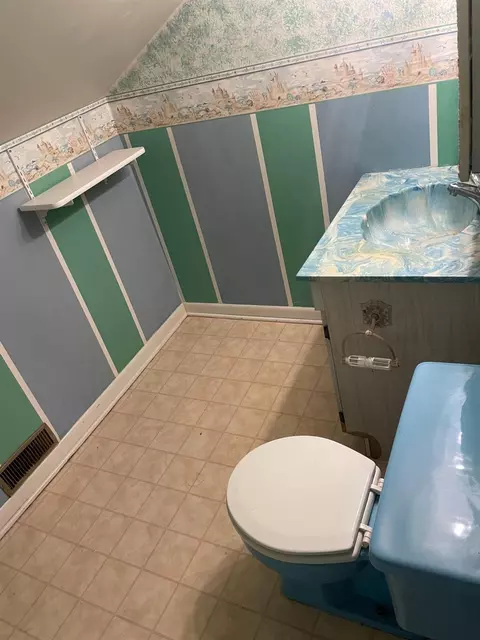1946 Davis Ave, Whiting, IN 46394 photo 15