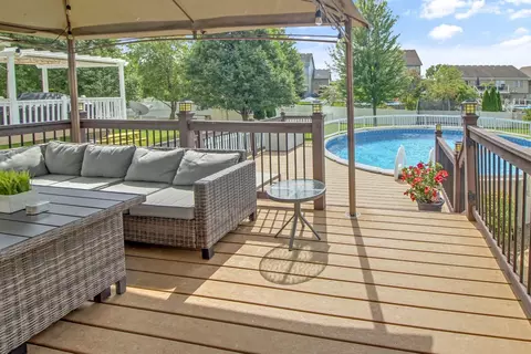 8975 Birch Ln, Saint John, IN 46373 photo 6