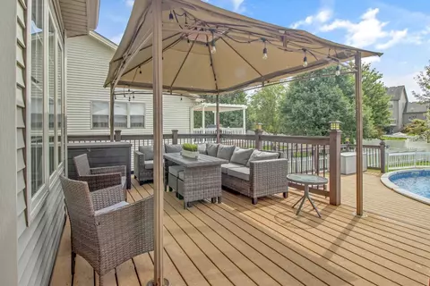 8975 Birch Ln, Saint John, IN 46373 photo 7