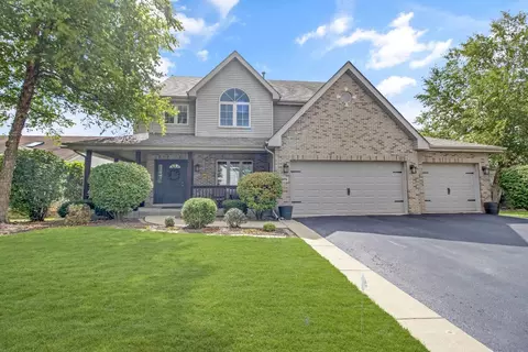 8975 Birch Ln, Saint John, IN 46373 photo 1