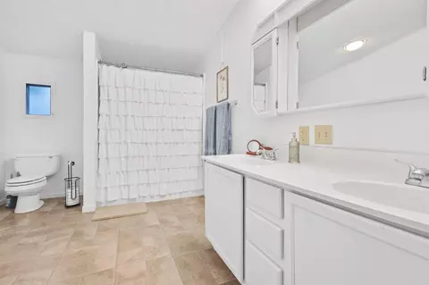 10345 N 570, De Motte, IN 46310 photo 16