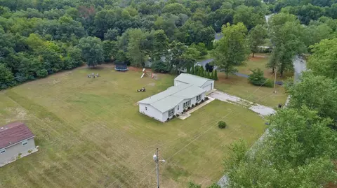 10345 N 570, De Motte, IN 46310 photo 31