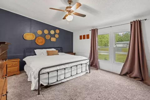 10345 N 570, De Motte, IN 46310 photo 15