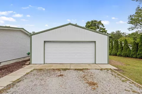 10345 N 570, De Motte, IN 46310 photo 22