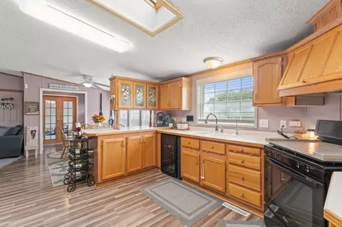 3820 E 173rd Ave, Hebron, IN 46341 photo 11