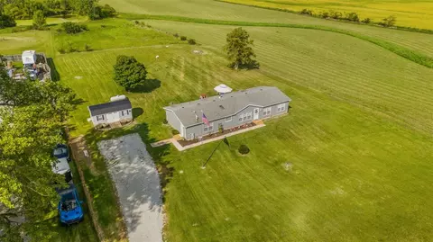 3820 E 173rd Ave, Hebron, IN 46341 photo 6