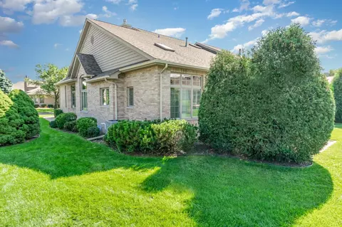 1641 Cricket Ct, Munster, IN 46321 photo 25