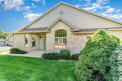 1641 Cricket Ct, Munster, IN 46321 photo 23