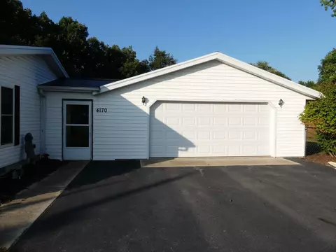 4170 Old Orchard Ln, Wheatfield, IN 46392 photo 4