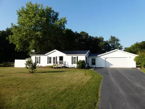 4170 Old Orchard Ln, Wheatfield, IN 46392 photo 2
