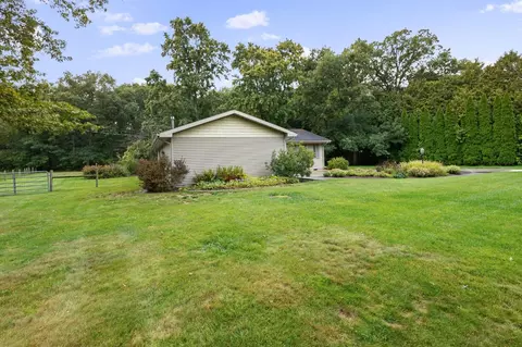5901 E 1125, De Motte, IN 46310 photo 29