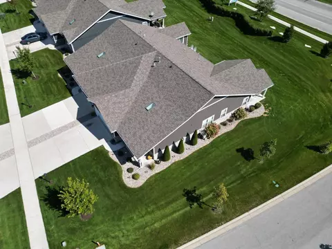 10433 Black Opal Ln, Dyer, IN 46311 photo 4