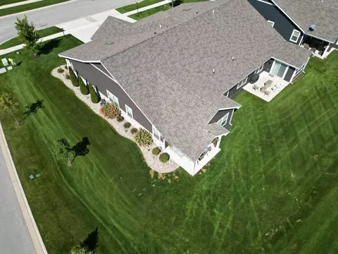 10433 Black Opal Ln, Dyer, IN 46311 photo 3