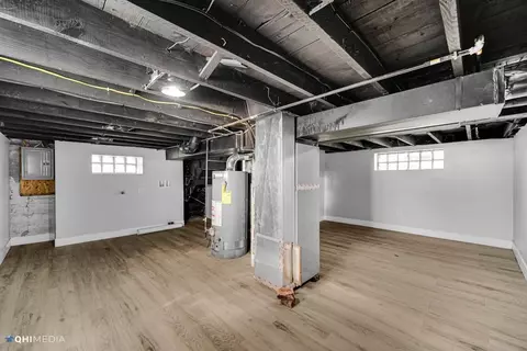 352 Harrison St, Gary, IN 46402 photo 18