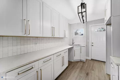 352 Harrison St, Gary, IN 46402 photo 7