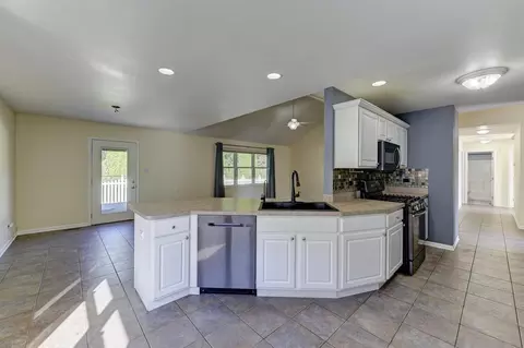 9962 Forest St, Dyer, IN 46311 photo 5