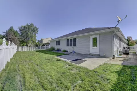 9962 Forest St, Dyer, IN 46311 photo 4