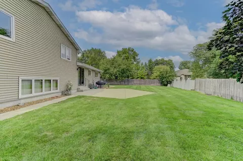9515 Walnut Dr, Munster, IN 46321 photo 26