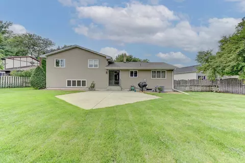9515 Walnut Dr, Munster, IN 46321 photo 23