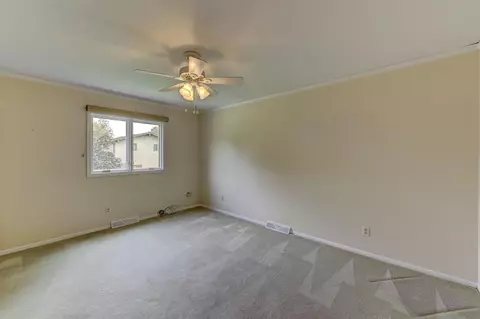 9515 Walnut Dr, Munster, IN 46321 photo 16