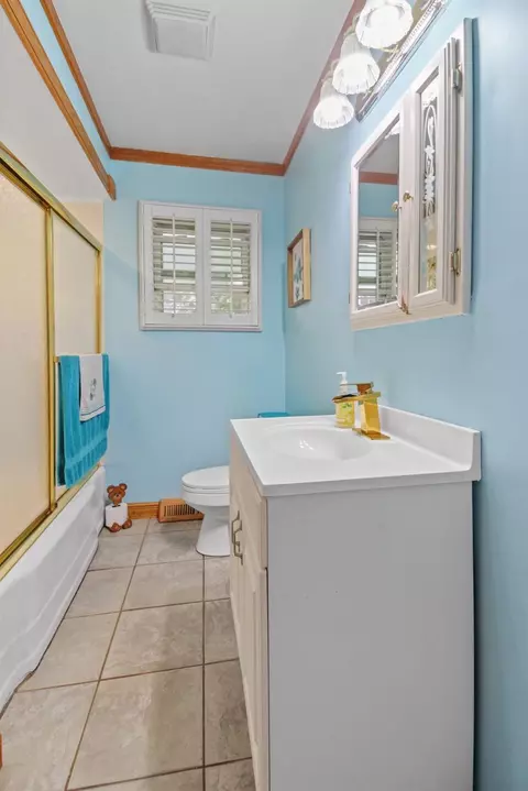 214 N Wright St, Griffith, IN 46319 photo 9
