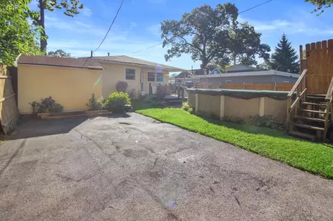 214 N Wright St, Griffith, IN 46319 photo 12