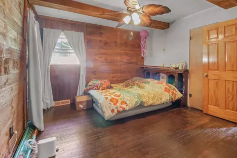 214 N Wright St, Griffith, IN 46319 photo 8