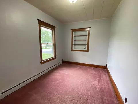 302 E Bates St, Hebron, IN 46341 photo 5
