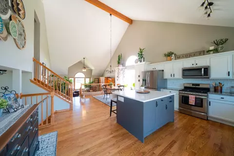 11430 Jay St, Winfield, IN 46307 photo 3