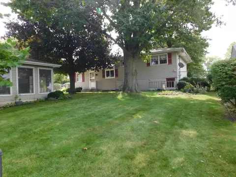 410 E 35th Ave, Griffith, IN 46319 photo 8