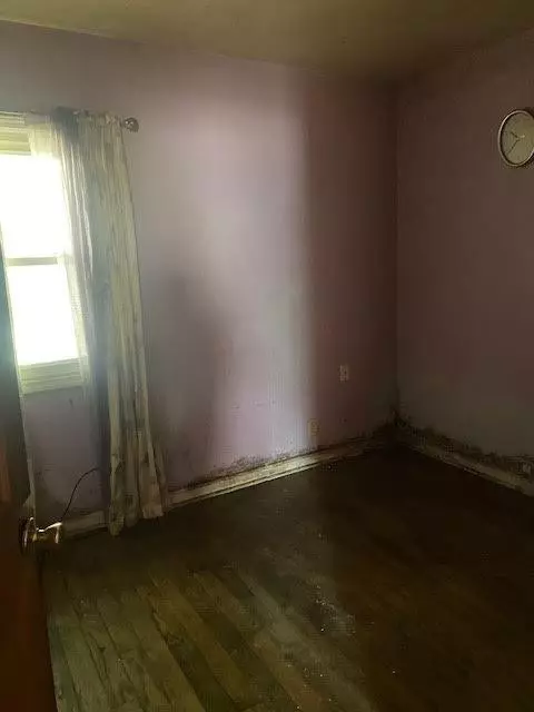 565 Ralston St, Gary, IN 46406 photo 5