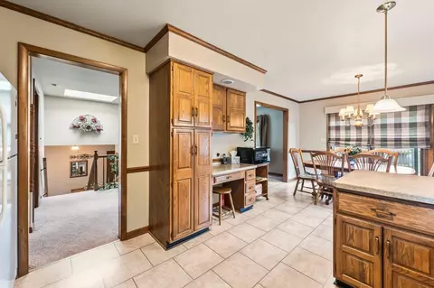 424 S Park Dr, Griffith, IN 46319 photo 16