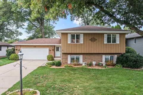 424 S Park Dr, Griffith, IN 46319 photo 1