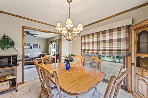 424 S Park Dr, Griffith, IN 46319 photo 10
