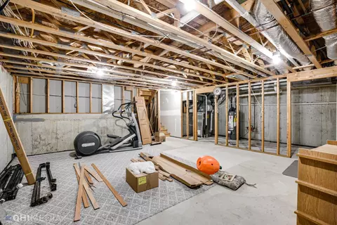 565 Pinecrest Dr, Porter, IN 46304 photo 19