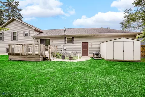 565 Pinecrest Dr, Porter, IN 46304 photo 21